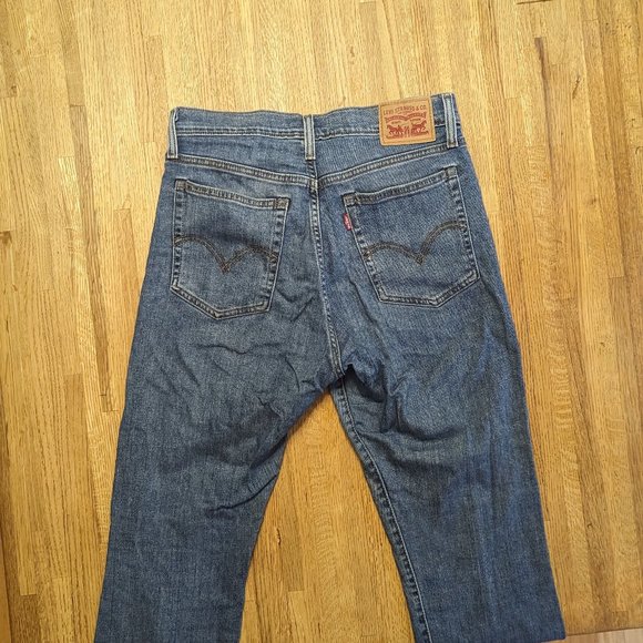Levi's® Wedgie Fit Jeans - Picture 6 of 7